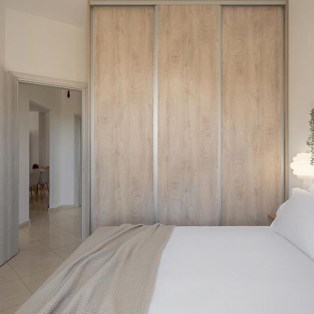 Sol Luxury Apartment - Close To The Beach With A Private Mini Pool Chania  Bagian luar foto