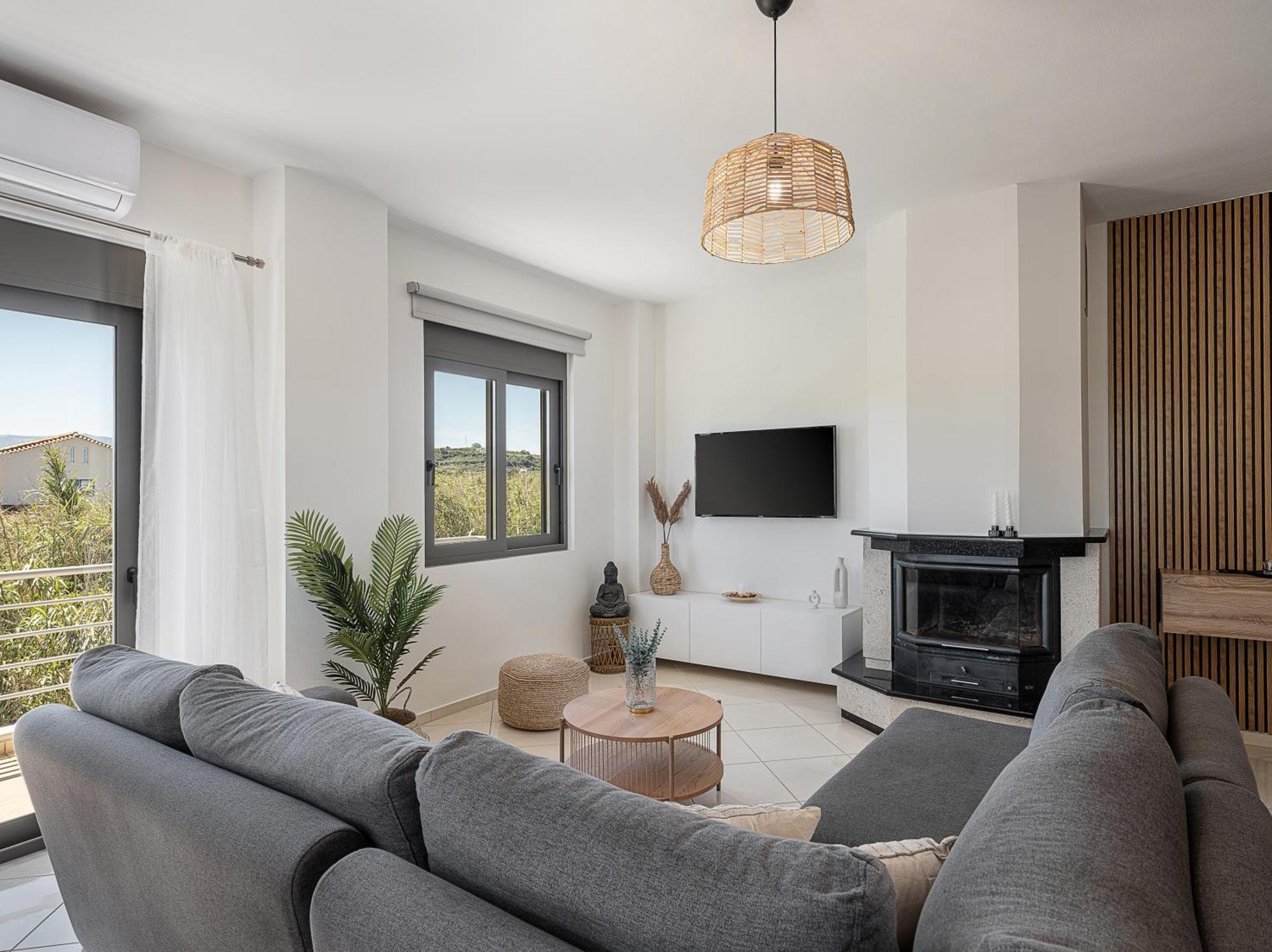 Sol Luxury Apartment - Close To The Beach With A Private Mini Pool Chania  Bagian luar foto