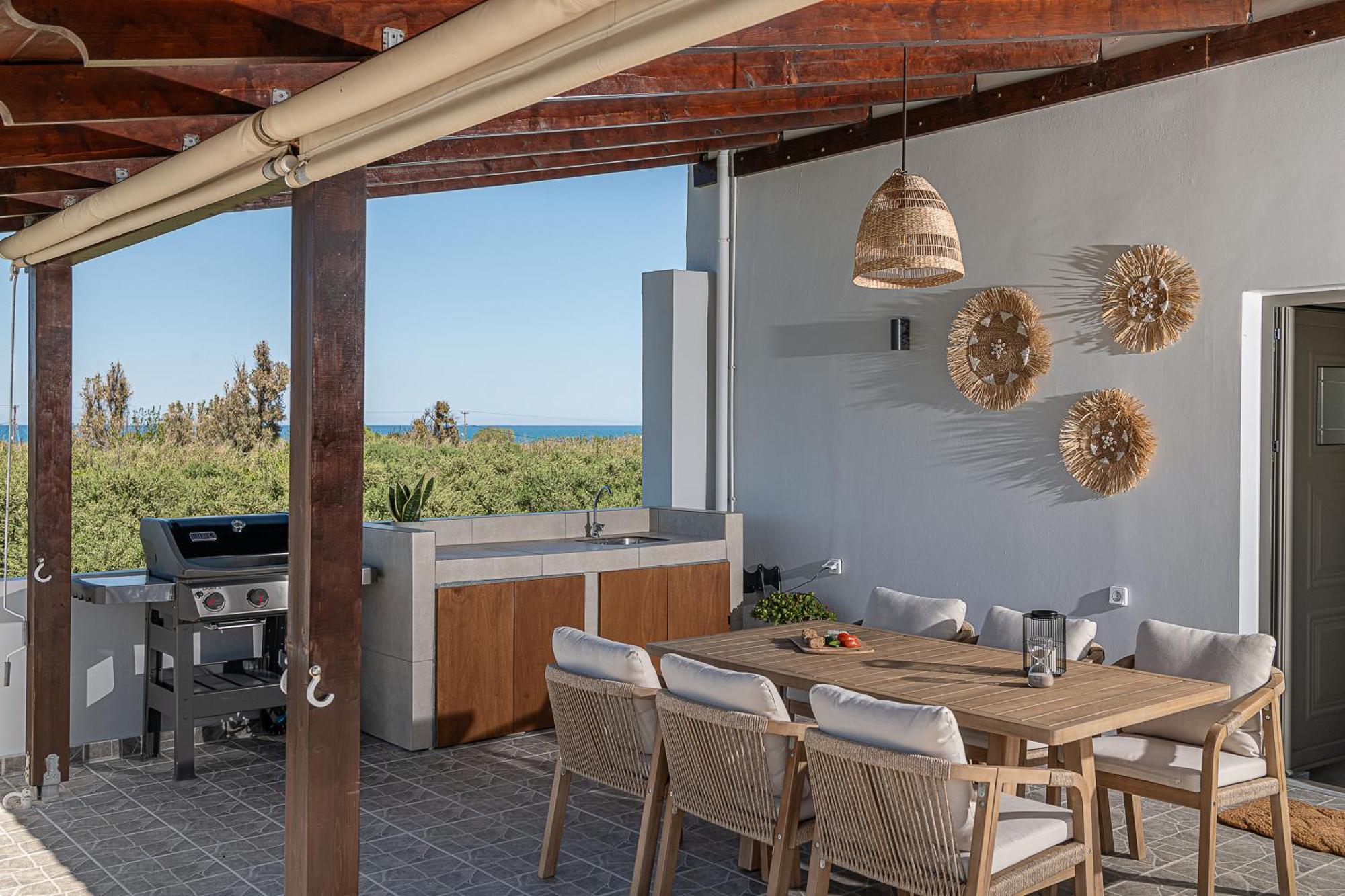 Sol Luxury Apartment - Close To The Beach With A Private Mini Pool Chania  Bagian luar foto