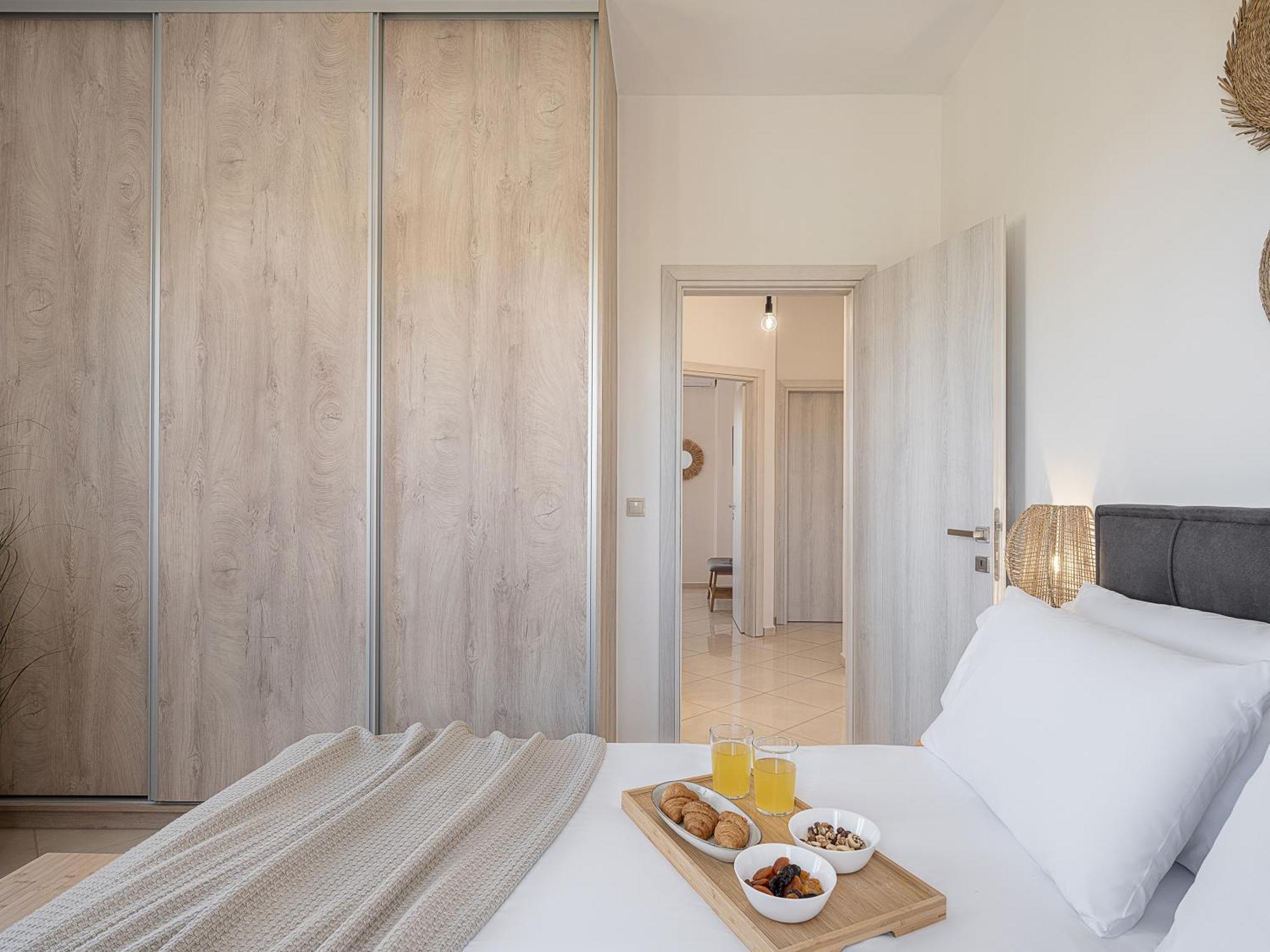 Sol Luxury Apartment - Close To The Beach With A Private Mini Pool Chania  Bagian luar foto