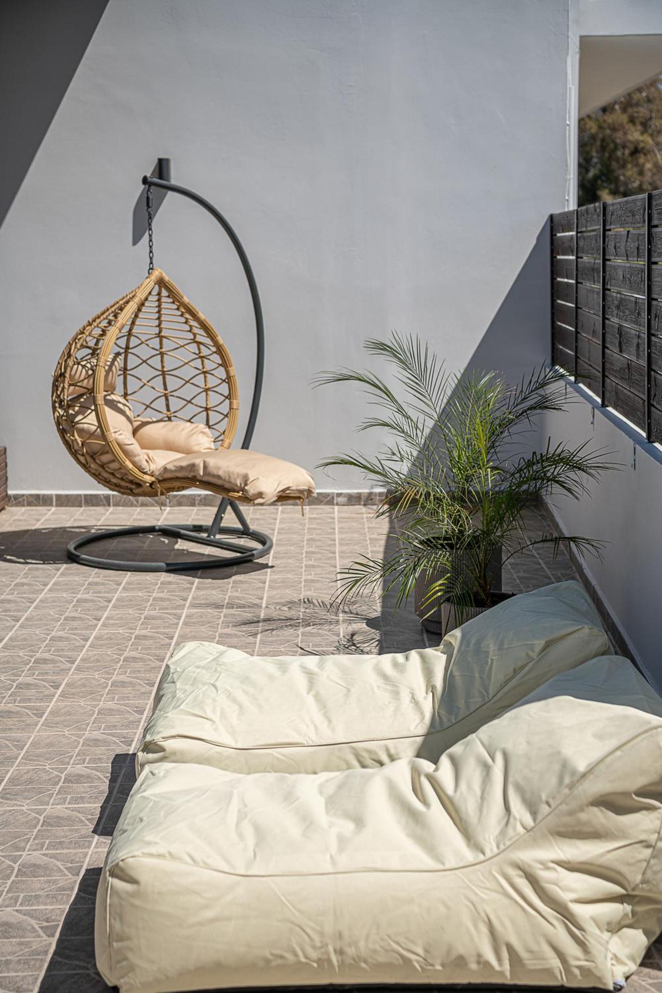 Sol Luxury Apartment - Close To The Beach With A Private Mini Pool Chania  Bagian luar foto