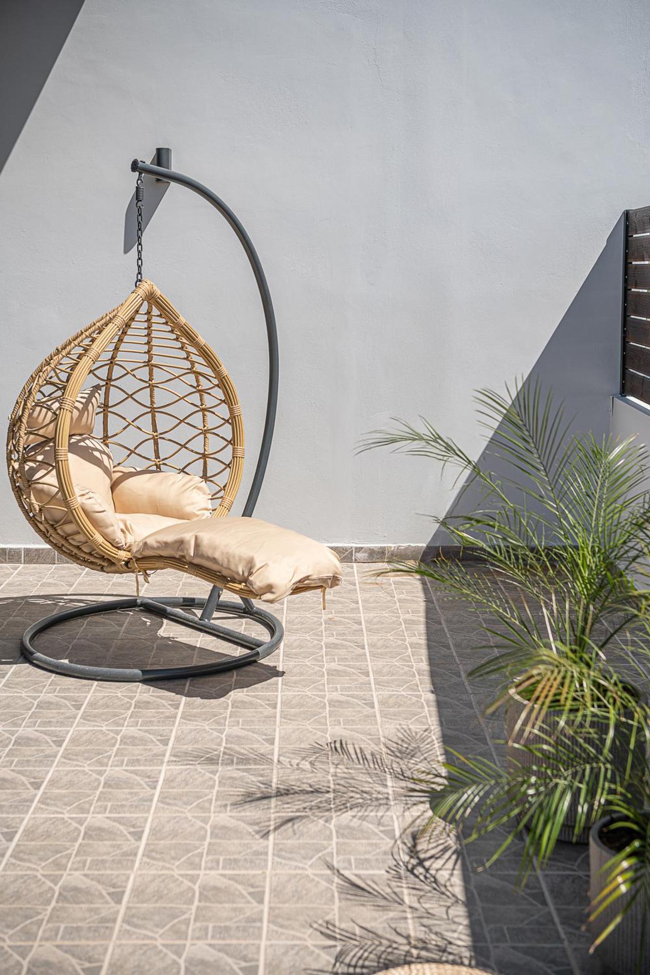 Sol Luxury Apartment - Close To The Beach With A Private Mini Pool Chania  Bagian luar foto